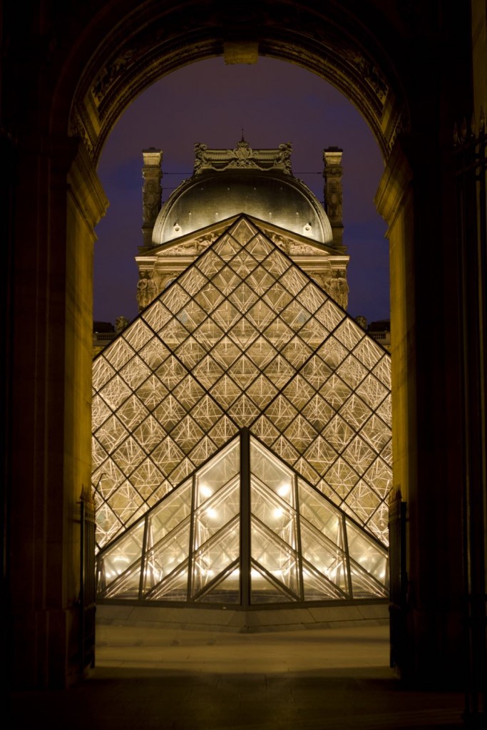 I had a most successful first Night Photography Tour this evening. Take photos like this one and learn practical tips to improve your night photography with accomplished photographer Alexander J.E. Bradley. http://www.vayable.com/experiences/4828-paris-night-photography-tour