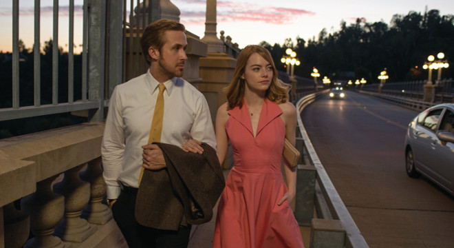 Sebastian (Ryan Gosling) and Mia (Emma Stone) in a scene from LA LA LAND directed by Damien Chazelle, in cinemas December 26. An Entertainment One Films release.