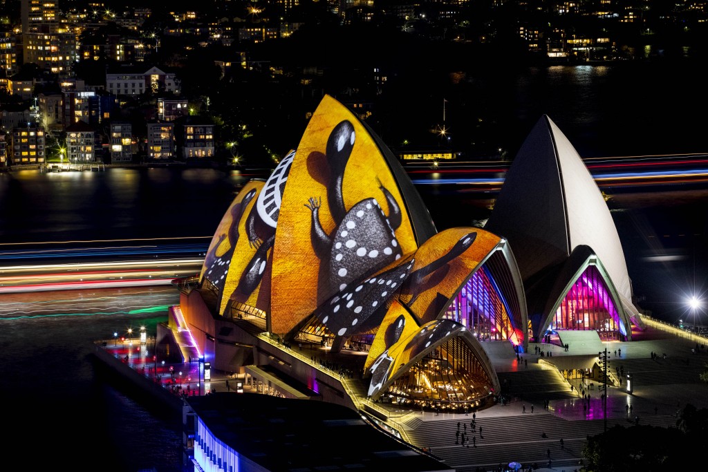 Vivid Sydney 2016, opening night. 27/5/2016 Photo credit - James Horan/Destination NSW
