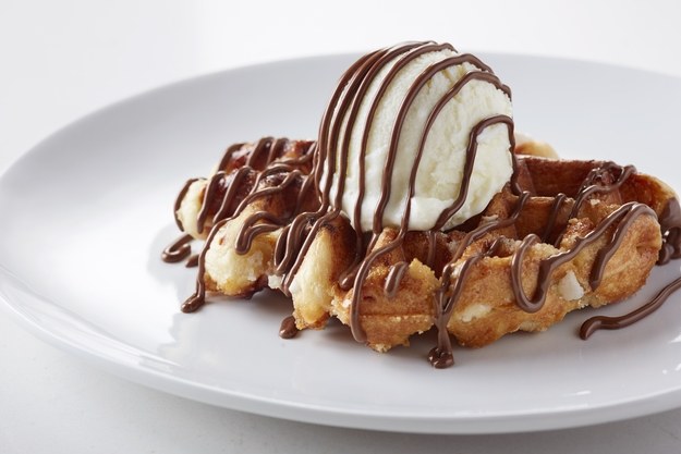 nutella-waffle-ice-cream