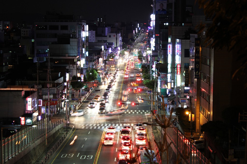 heart-of-seoul-at-night-in-south-korea