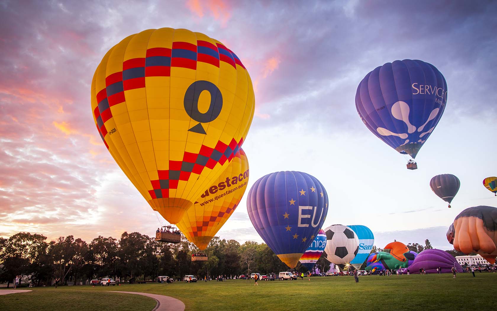 Hot air balloons Canberra