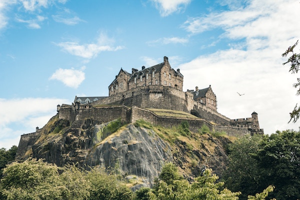 Edinburgh Castle, seen on a Harry Potter Tour of Edinburgh