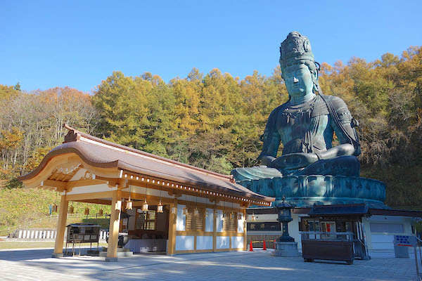Showa Daibutsu and Seiryu Temple image credit Visit Aomori